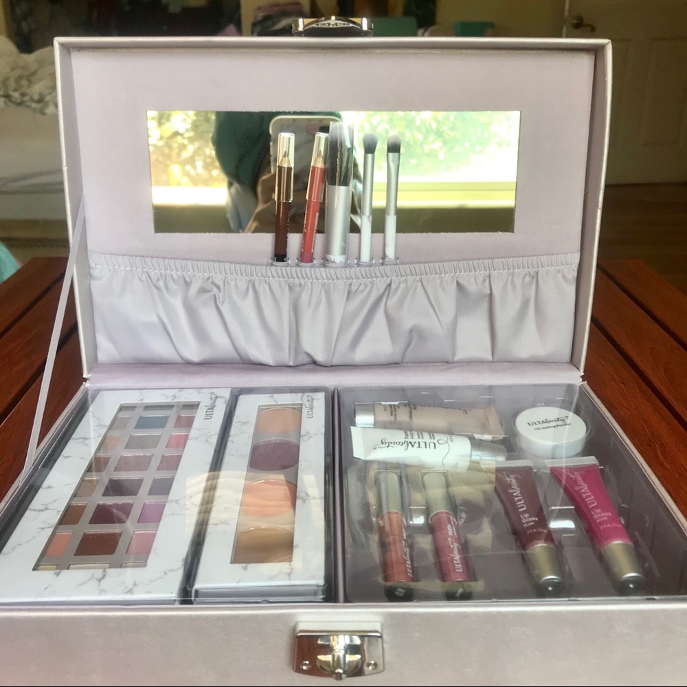 Ulta Be Beautiful Makeup Collection Case Box Set